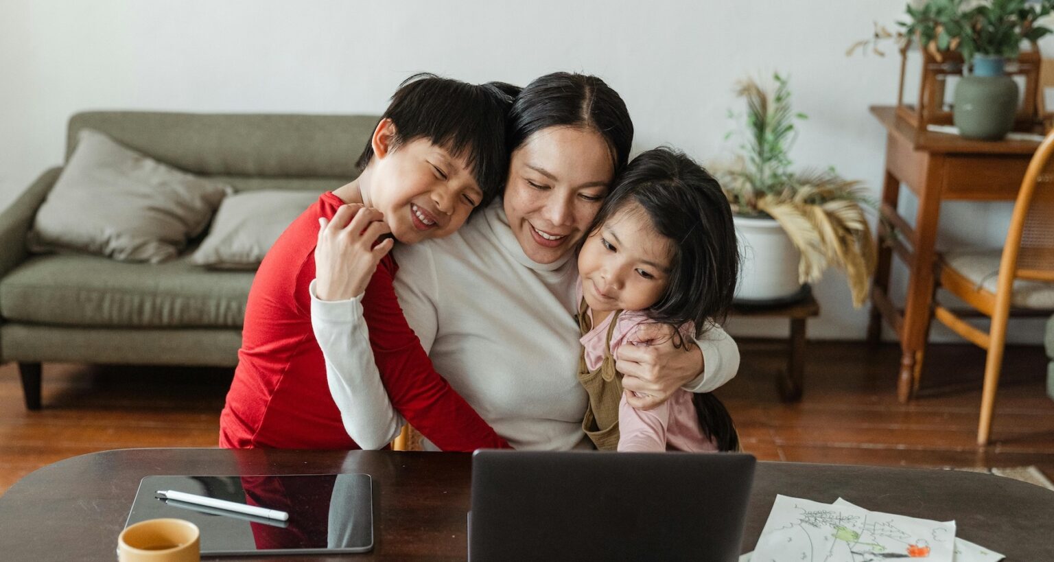 Bonus Mamme 2025 Come Richiederlo E I Requisiti Per Presentare La Domanda