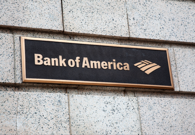immagine della targetta "Bank of America" su un edificio a Washington DC
