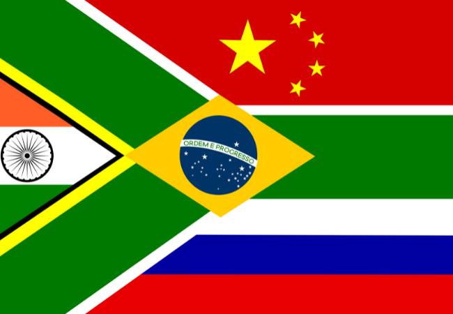 Immagine che rappresenta le bandiere dei paesi facenti parte del BRICS