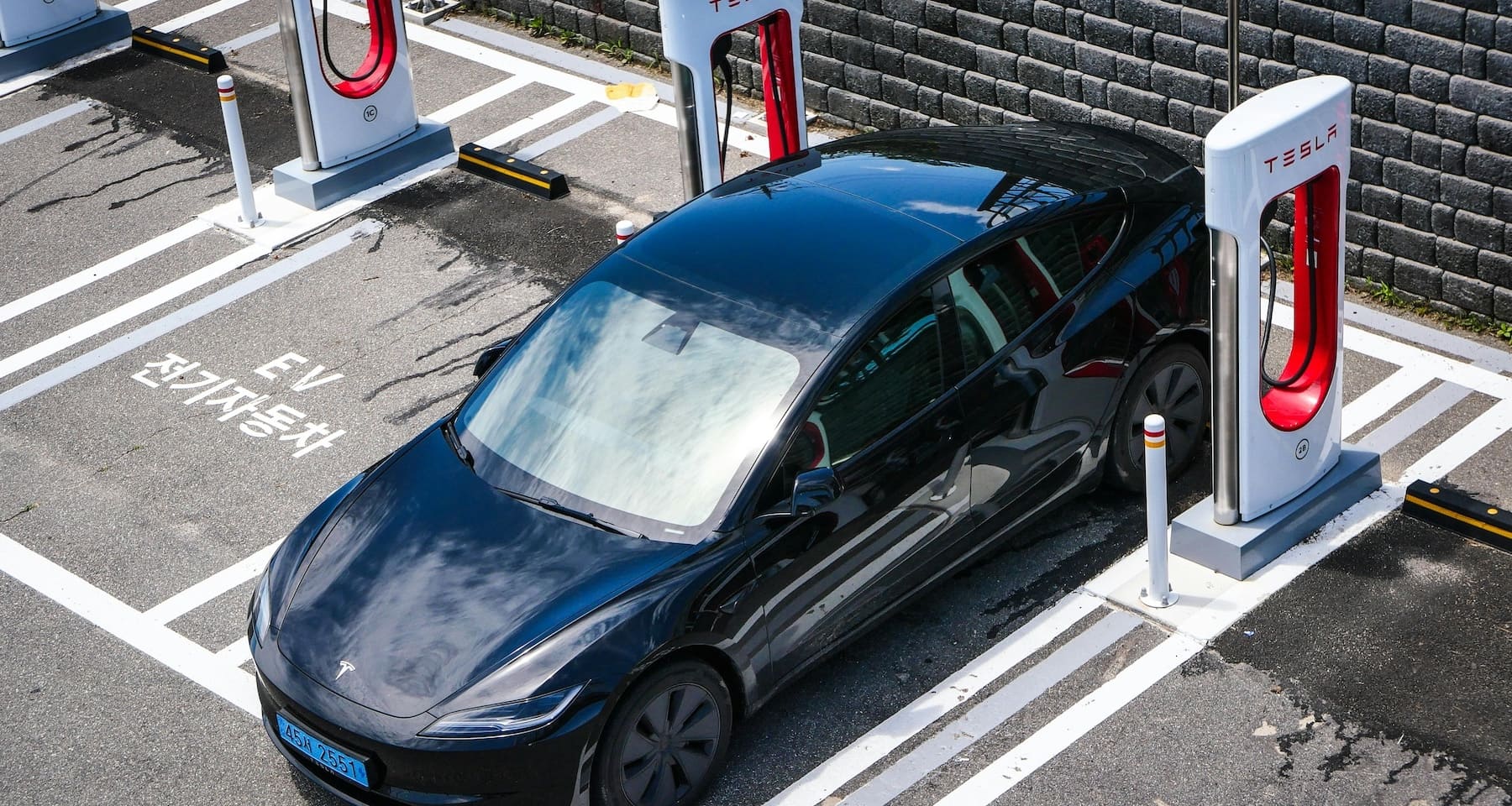 Tesla, pronta la batteria Panasonic per aumentare l'autonomia delle auto