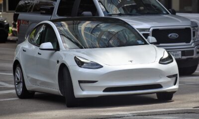 Tesla, nel 2025 le vendite potrebbero crescere del 30%. Il titolo fa il botto in Borsa