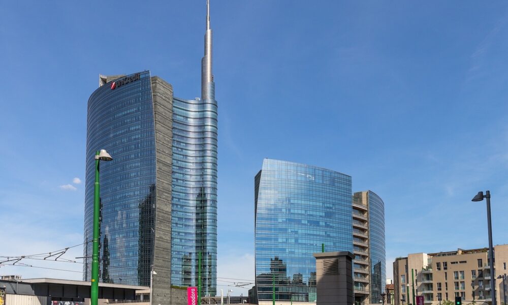 Unicredit, nella scalata a Commerzbank ha agito alla luce del sole dialogando con il governo tedesco