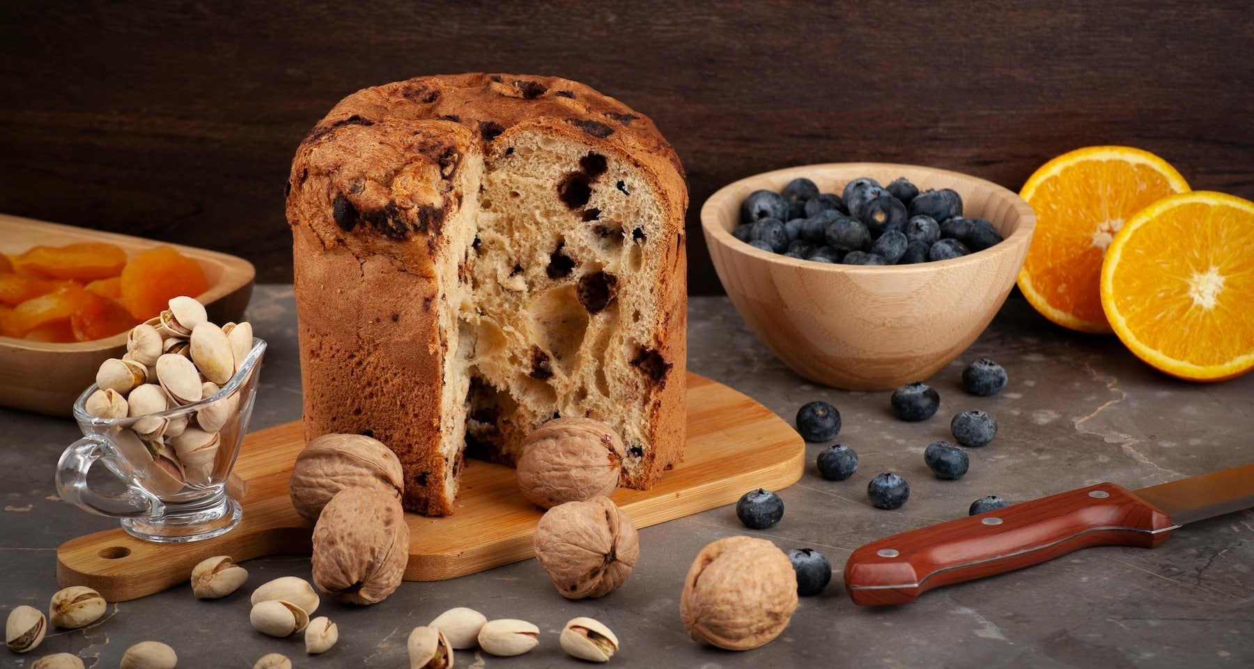 La stangata di Natale passa dal caro torrone e dai panettoni che costano fino a 35 euro