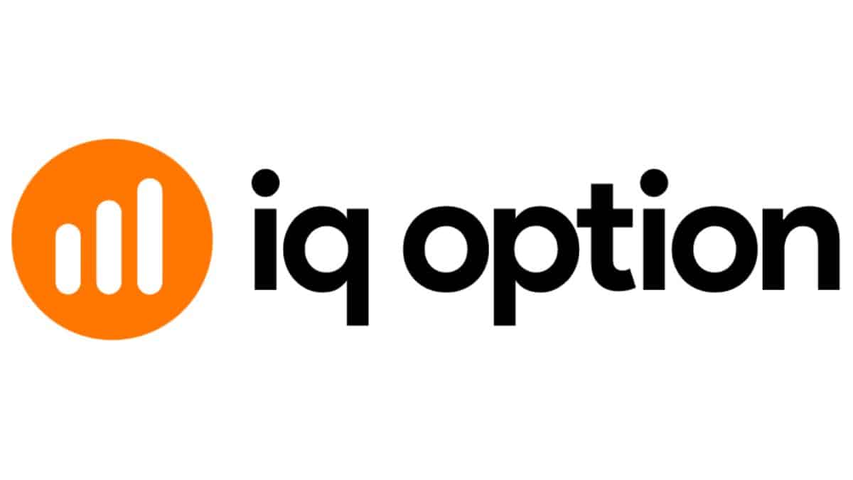 IQ Option - logo